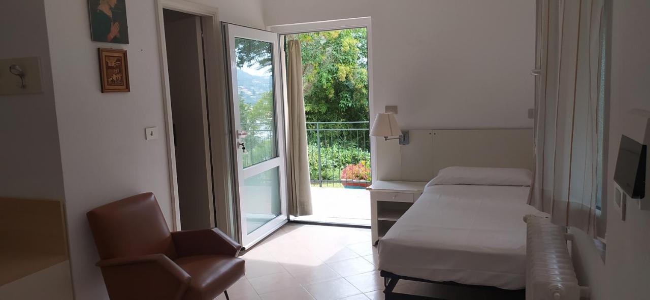 B&B Oasi Regina Pacis Санта-Маргерита-Лигуре Экстерьер фото